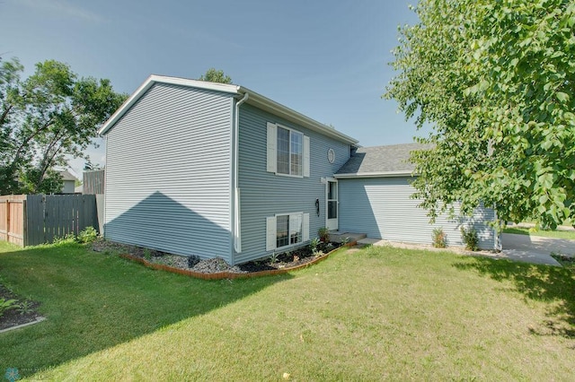 1747 Huntington Dr, West Fargo, ND 58078 - photo 3