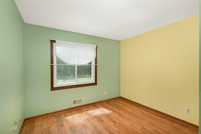 1173 Duckwood Dr, Eagan, MN 55123 - photo 14