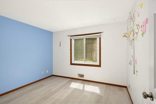 1173 Duckwood Dr, Eagan, MN 55123 - photo 15