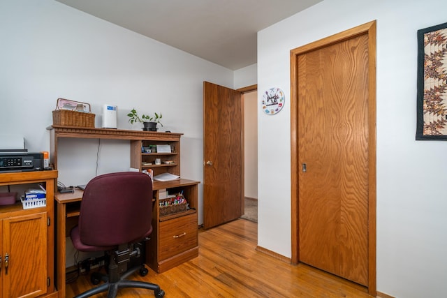 612 Walsh St, Crookston, MN 56716 - photo 10