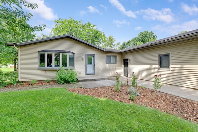 617 1st St N, Waterville, MN 56096 - photo 5