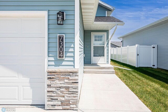 7304 27th St S, Fargo, ND 58104 - photo 3