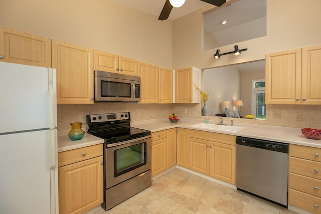 1636 6th Ave SW Unit 4, Rochester, MN 55902 - photo 11