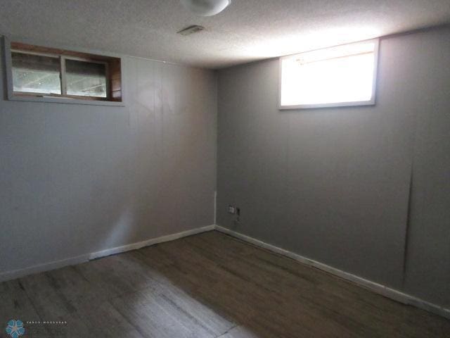 906 University Dr S, Fargo, ND 58103 - photo 12