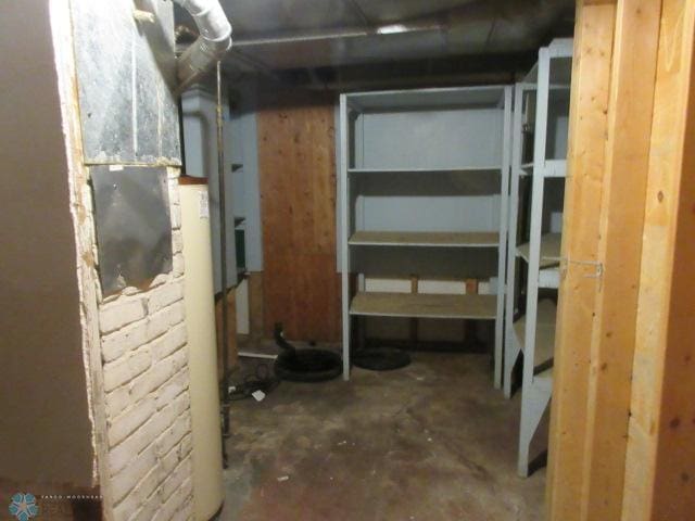 906 University Dr S, Fargo, ND 58103 - photo 20