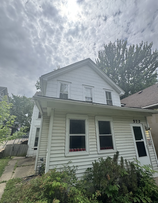 972 Euclid St, Saint Paul, MN 55106 - photo 1