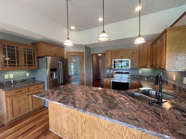 406 20th St W, Glencoe, MN 55336 - photo 4