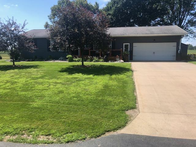 125 Centennial St E, Wykoff, MN 55990 - photo 2