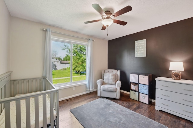 566 Kassel Ln, Chaska, MN 55318 - photo 9