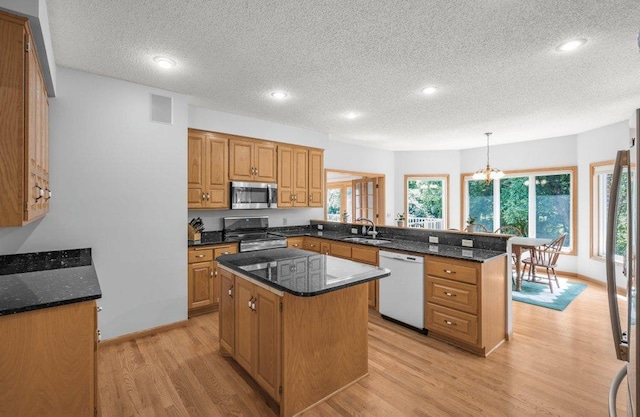 8776 Blackoaks Ln N, Maple Grove, MN 55311 - photo 3