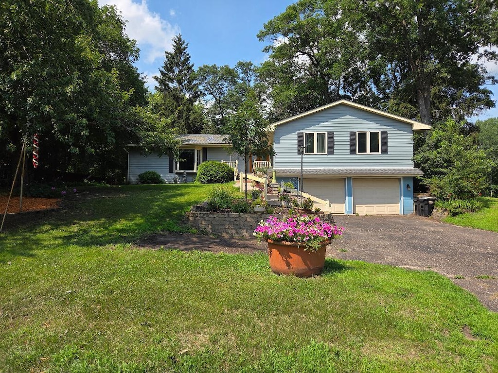 1761 168th Cir NE, Ham Lake, MN 55304 - photo 1