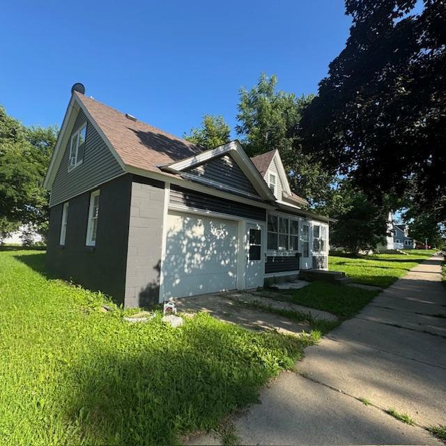 915 3rd Ave NW, Faribault, MN 55021 - photo 3