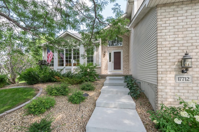 17712 Cascade Dr, Eden Prairie, MN 55347 - photo 2