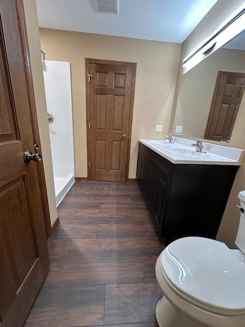 1560 Gray Fox Dr NE, Owatonna, MN 55060 - photo 10