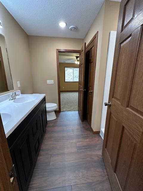 1560 Gray Fox Dr NE, Owatonna, MN 55060 - photo 12