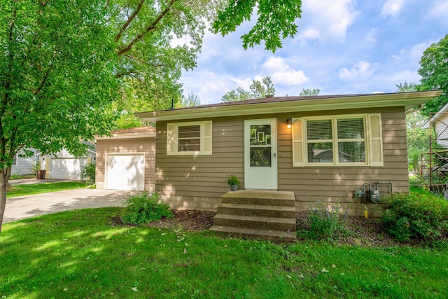 410 12th St, Montevideo, MN 56265 - photo 1