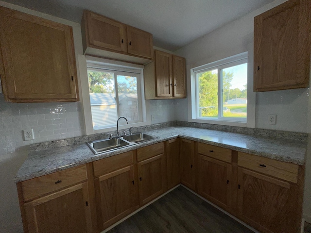 319 2nd St N, Sauk Centre, MN 56378 - photo 8