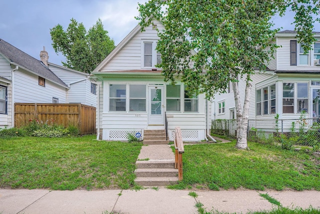595 Hawthorne Ave E, Saint Paul, MN 55130 - photo 1