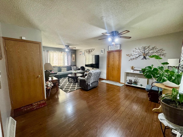 2224 Circle Dr, Worthington, MN 56187 - photo 13