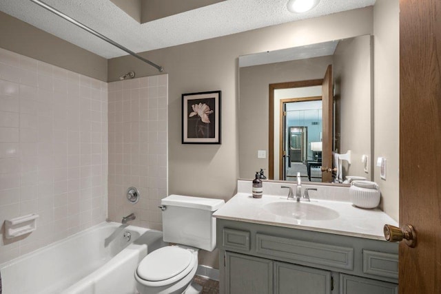 5873 Hyland Courts Dr, Bloomington, MN 55437 - photo 11