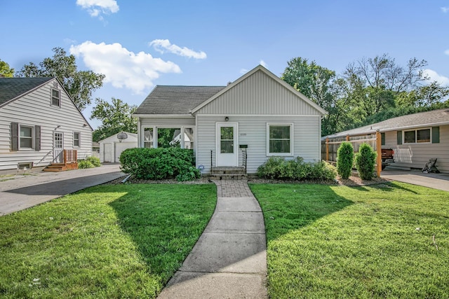 1009 4th St SW, Willmar, MN 56201 - photo 1