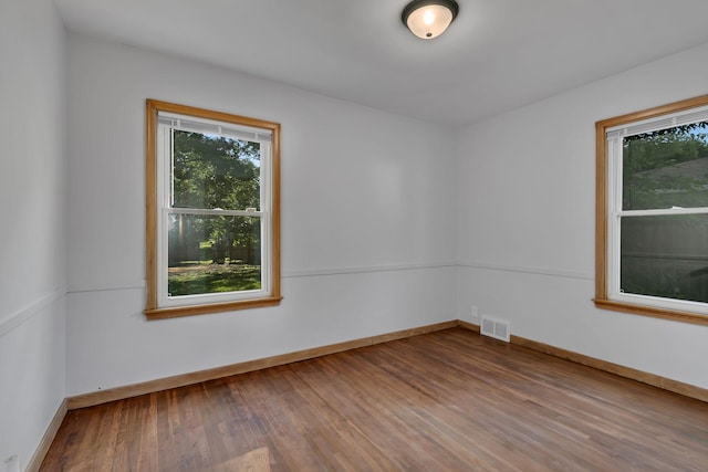1009 4th St SW, Willmar, MN 56201 - photo 6
