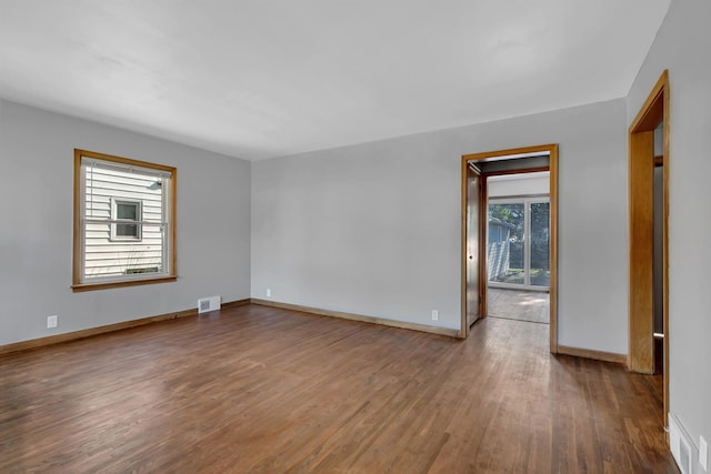1009 4th St SW, Willmar, MN 56201 - photo 10
