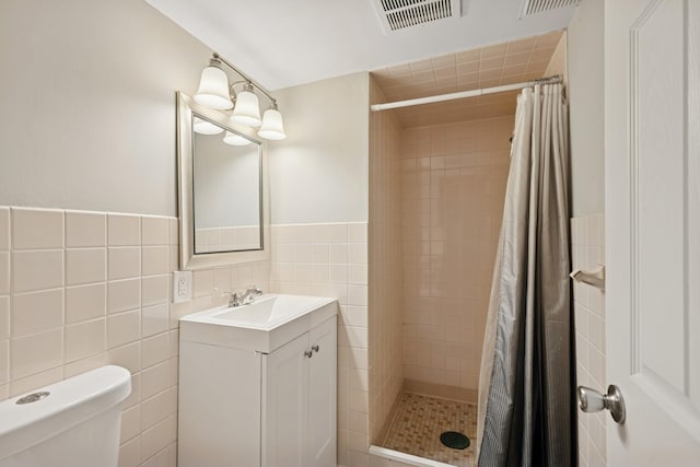 2469 Dunlap St N, Roseville, MN 55113 - photo 32