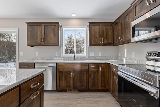 11407 Andrew St, Brainerd, MN 56401 - photo 2
