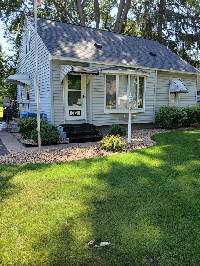 32 Center Rd, Circle Pines, MN 55014 - photo 1