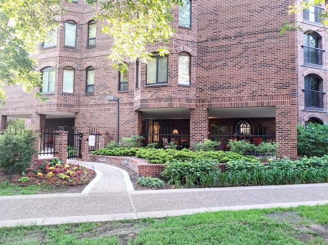 1235 Yale Pl Unit 1701, Minneapolis, MN 55403 - photo 33
