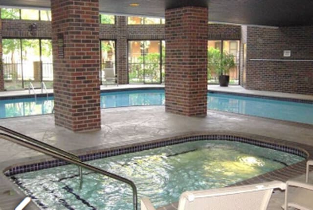 1235 Yale Pl Unit 1701, Minneapolis, MN 55403 - photo 34
