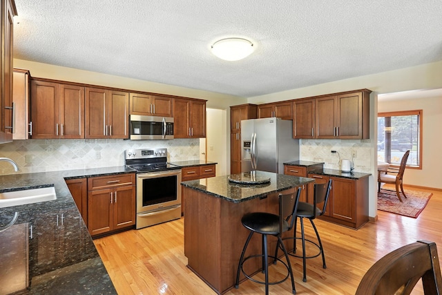 1784 Valley Ridge Pl, Chanhassen, MN 55317 - photo 5