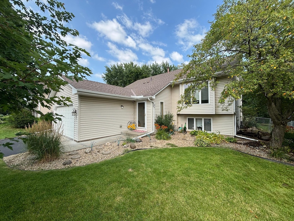 3922 Westbury Trl, Eagan, MN 55123 - photo 2