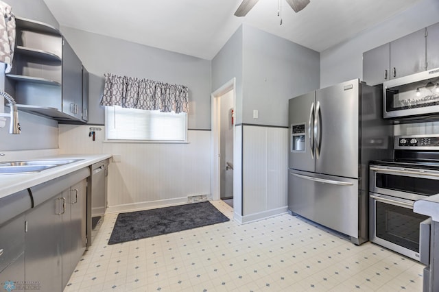 281 Grove St, Sheldon, ND 58068 - photo 7