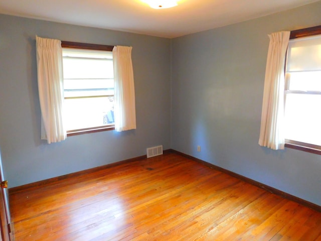 2092 Stillwater Ave E, Saint Paul, MN 55119 - photo 9