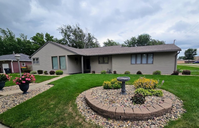 743 6th Ave SW, Pipestone, MN 56164 - photo 2
