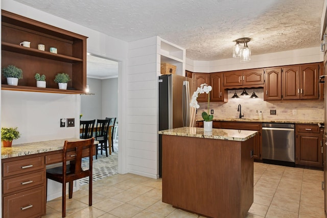 9031 Larkspur Ln, Eden Prairie, MN 55347 - photo 16