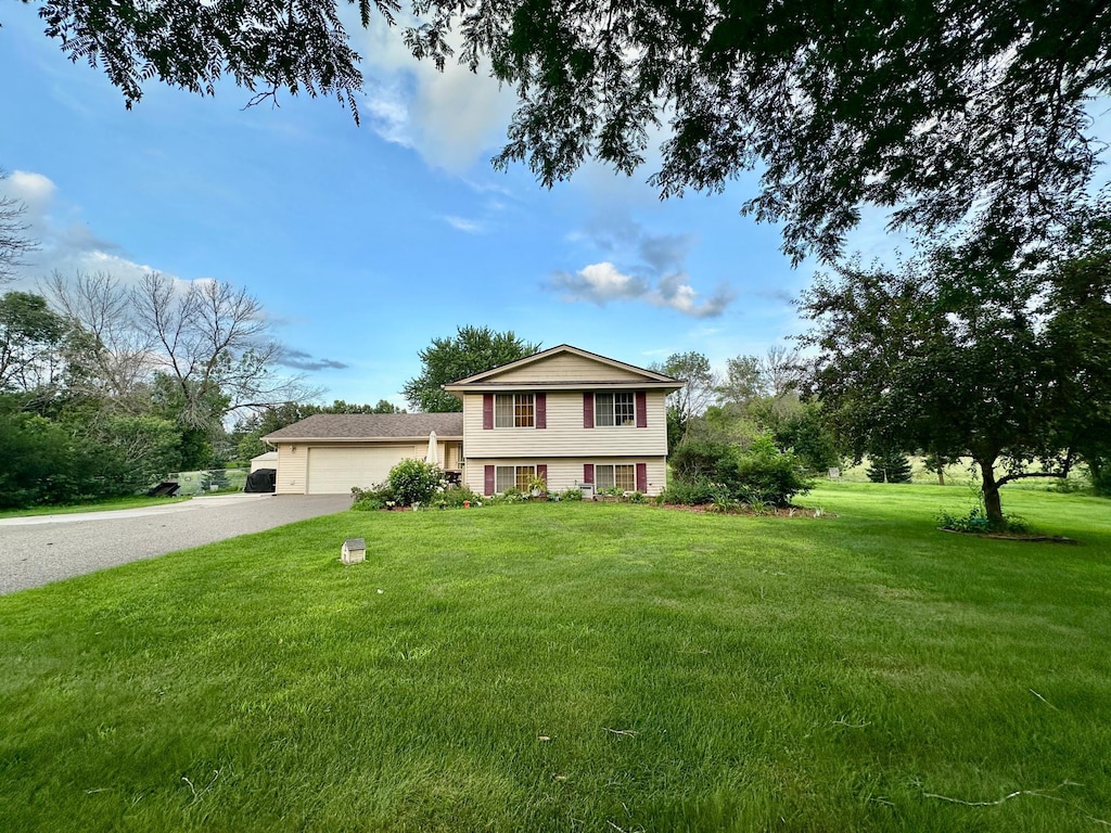 20075 Uplander St NW, Oak Grove, MN 55011 - photo 1