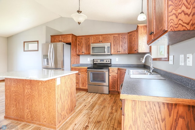 4507 Newport Ln, West Fargo, ND 58078 - photo 3