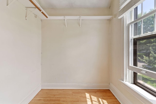 697 5th St E, Saint Paul, MN 55106 - photo 29