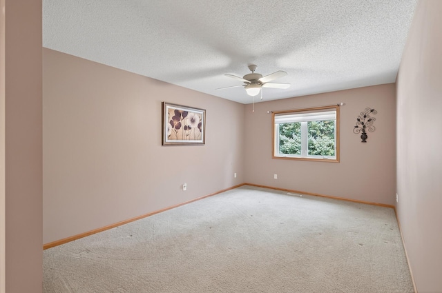 919 Evergreen Ct, Vadnais Heights, MN 55127 - photo 25