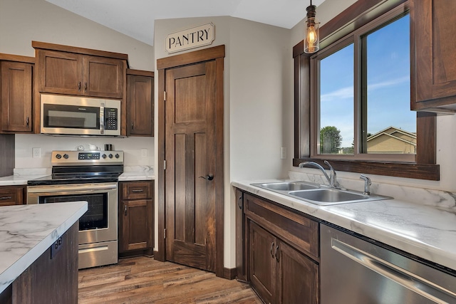 506 2nd Ave SW, Rice, MN 56367 - photo 8