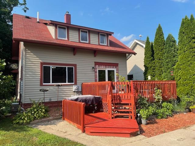 911 2nd Ave NW, Austin, MN 55912 - photo 2