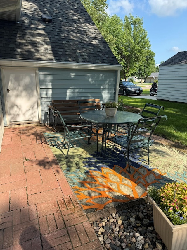 606 10th St, Olivia, MN 56277 - photo 6