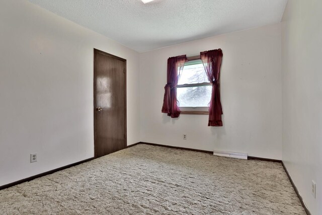 37444 Falcon Ave, North Branch, MN 55056 - photo 11