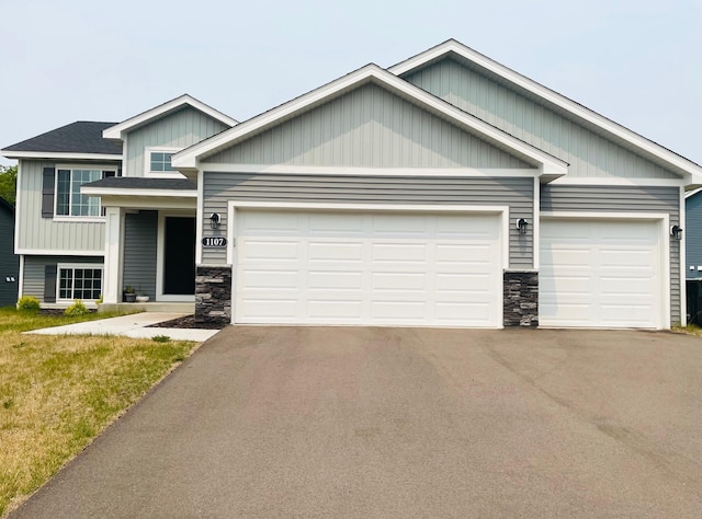 1107 Tiger Ct NE, Isanti, MN 55040 - photo 1