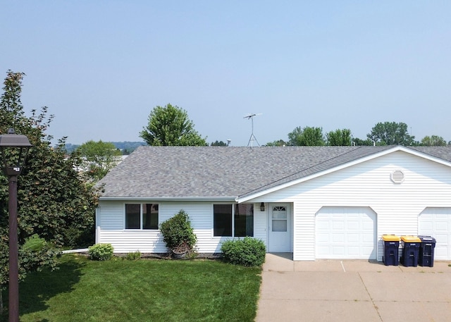 580 Burton Cir, Ellsworth, WI 54011 - photo 1