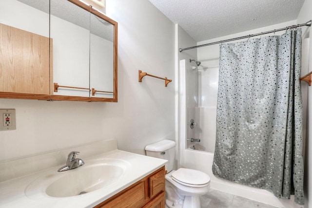 580 Burton Cir, Ellsworth, WI 54011 - photo 16