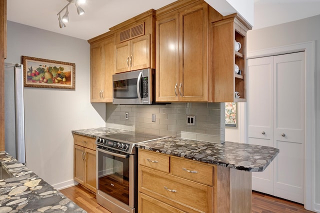 1225 Lasalle Ave Unit 902, Minneapolis, MN 55403 - photo 7